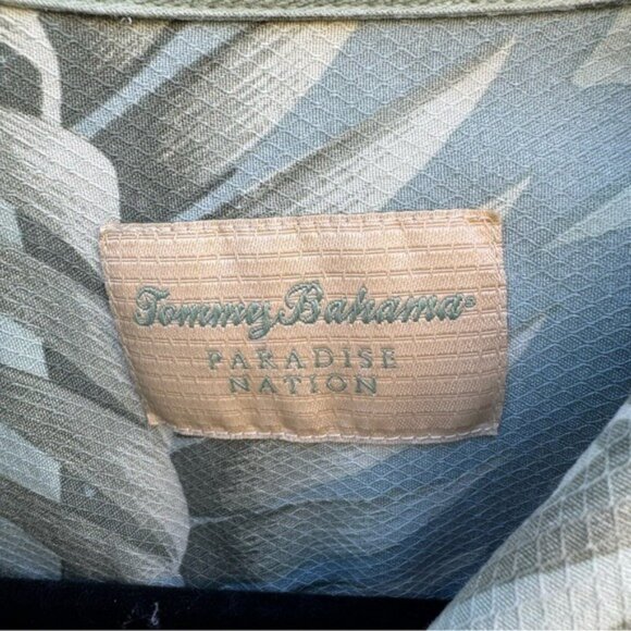Tommy Bahama Silk Mens Hawaiian Shirt Hibiscus Floral Palm Short Sleeve Tropical - Picture 8 of 12